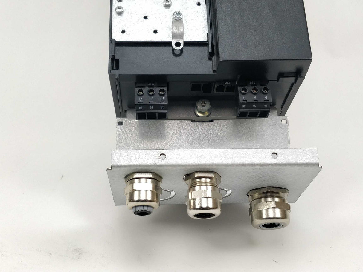 Danfoss 195N1087 VLT2855PT4B20STR1DBF00A00C0