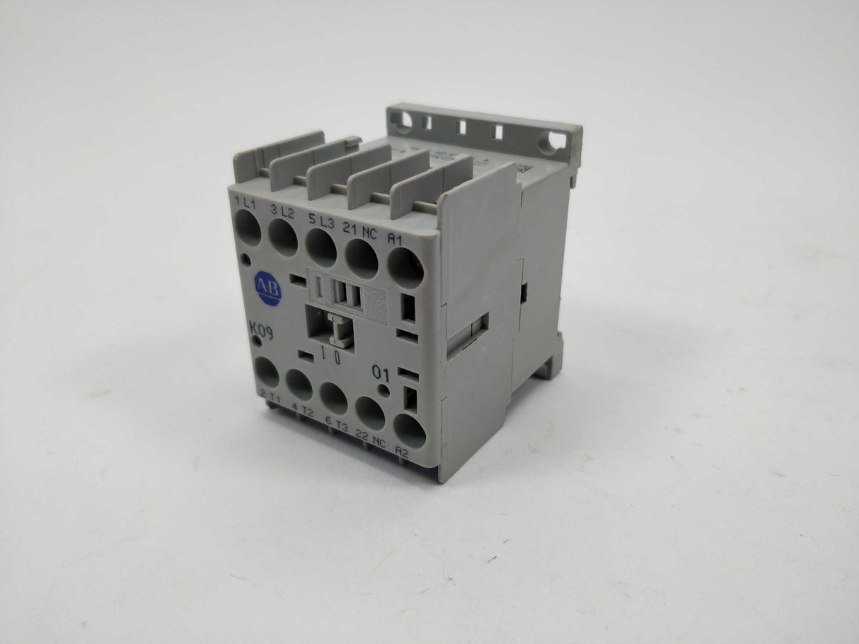 AB 100-K09KF01 Miniature Contactor. 4 Pcs