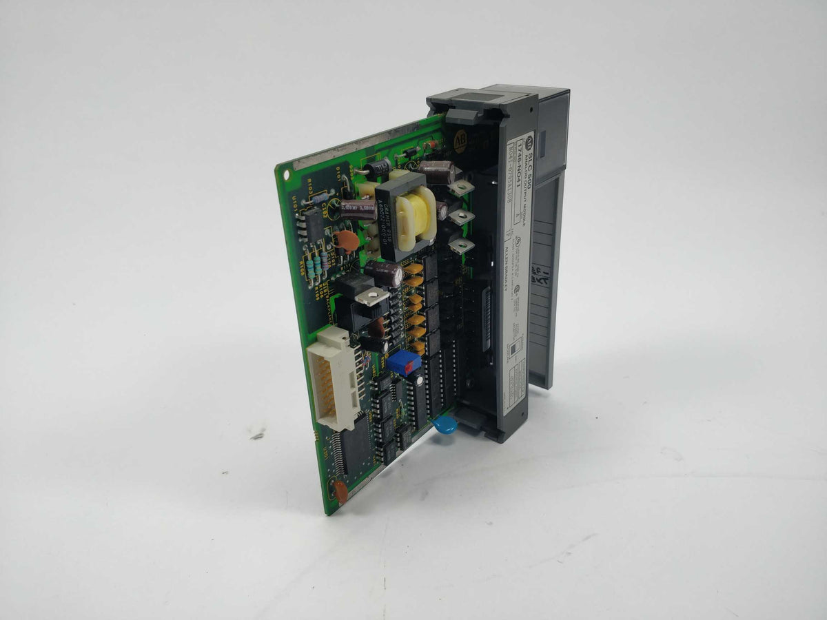 AB 1746-NO4I Ser. A SLC 500 Analog Output Module