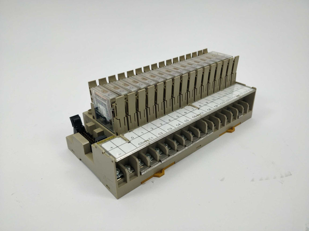 OMRON G7TC-OC16 24VDC Logic level signal each, (For relay type G7T-1112S)