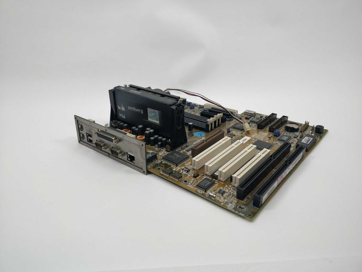 ASUS P2B-LS REV: 1.03. MOTHERBOARD + INTEL PENTIUM II PROCESSOR