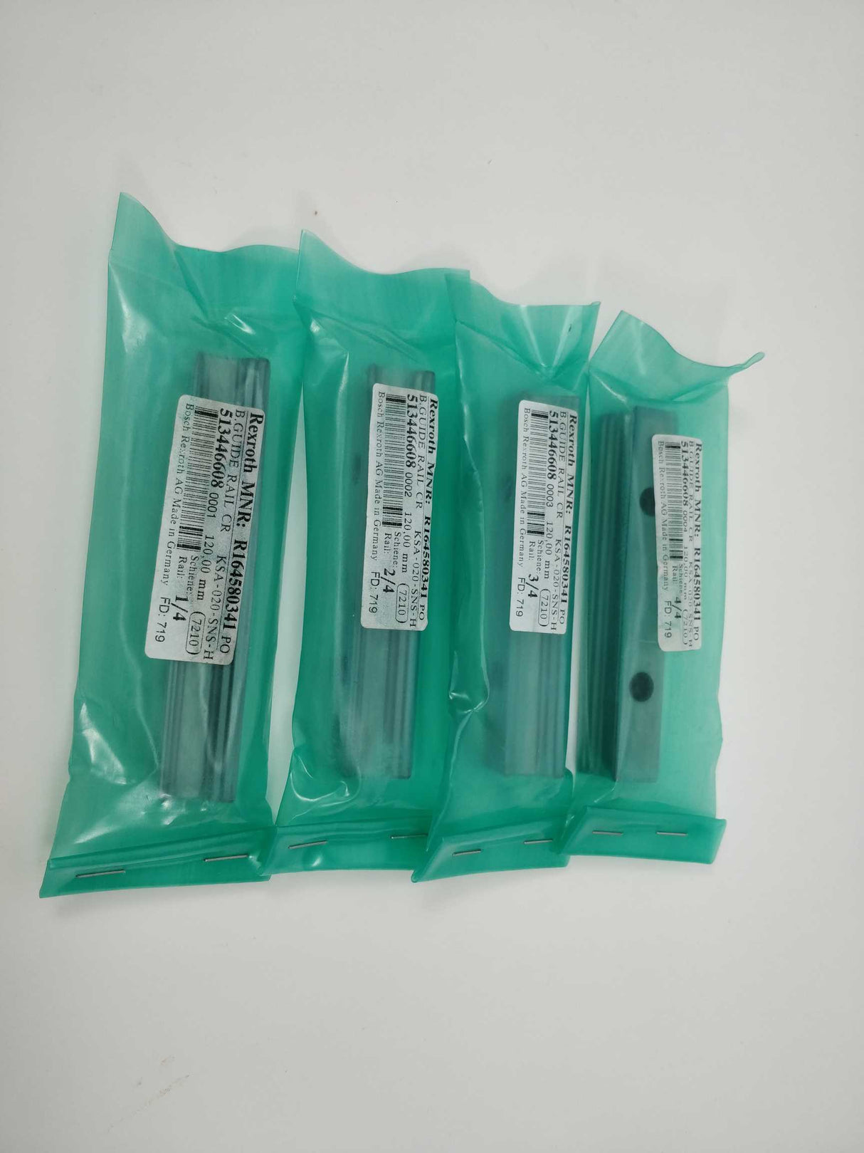 Bosch Rexroth R164580341 B. Guide Rail CR KSA-020-SNS-H 120mm. 4 Pcs