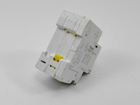 Schneider Electric A9F04204 Miniature Circuit Breaker C 4A With A9A26924