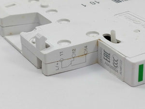 Schneider Electric A9A26924 Acti9 Auxiliary Contact iOF 7 Pcs.