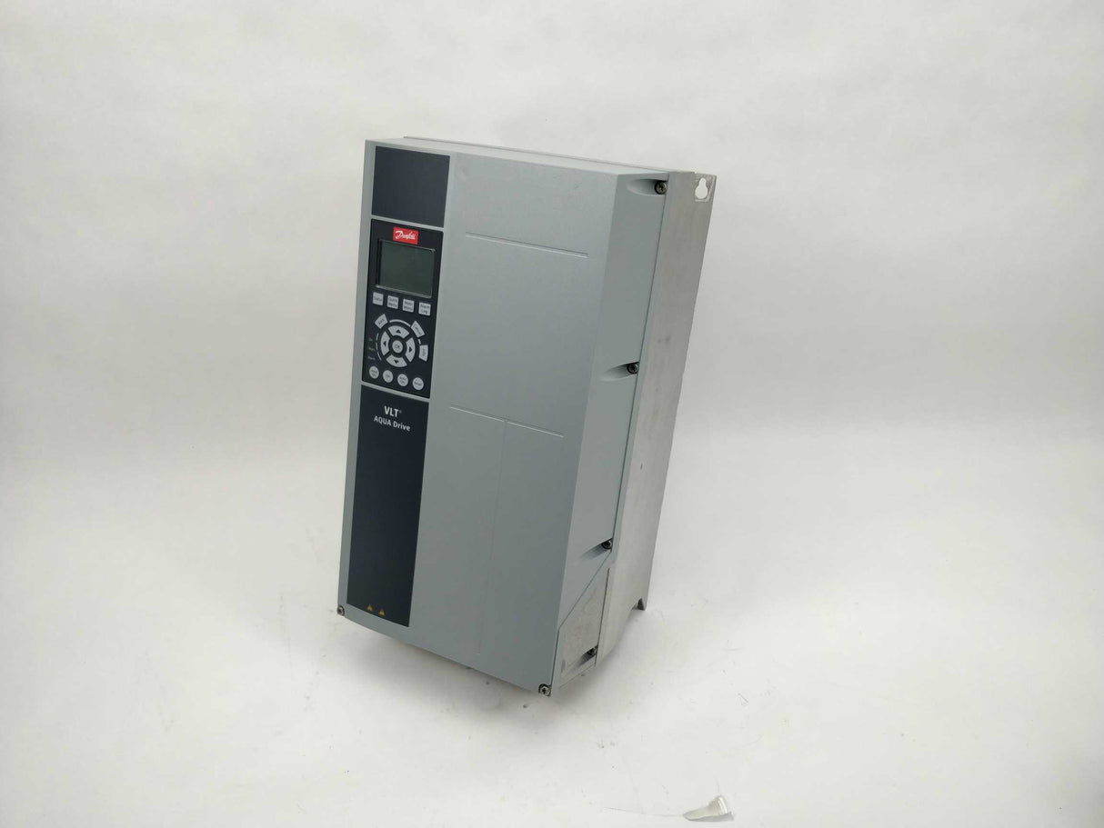 Danfoss 131H3108 FC-202P2K2T4E55H1UGCXXXSXXXXAXBXCXXXXDX