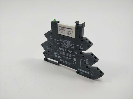 Schneider Electric RSL1PRBU Slim Interface Relay 10 Pcs.