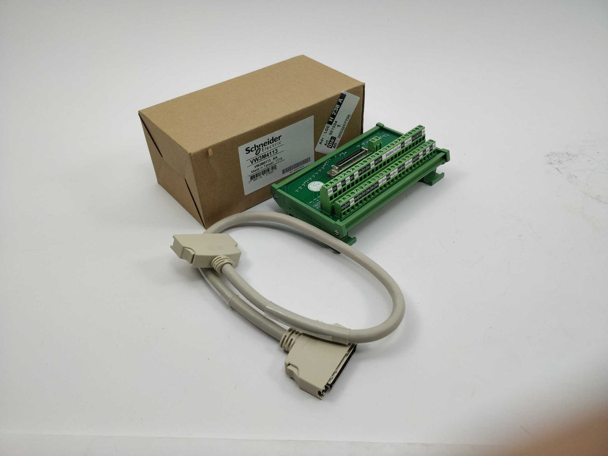 Schneider Electric VW3M4113 IO Terminal Block Module