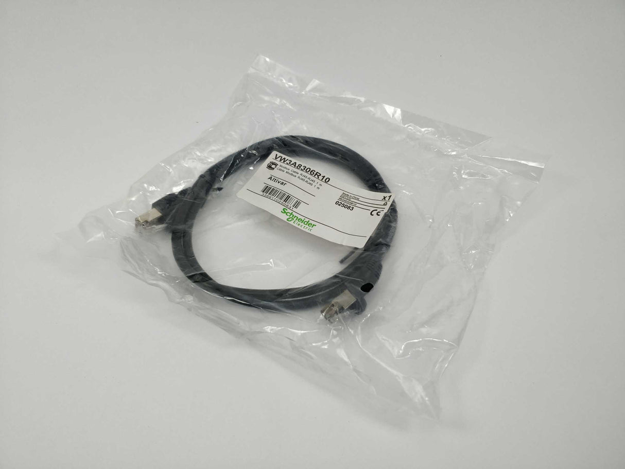 Schneider Electric VW3A8306R10 Modbus Cable RJ45-RJ45, 1m