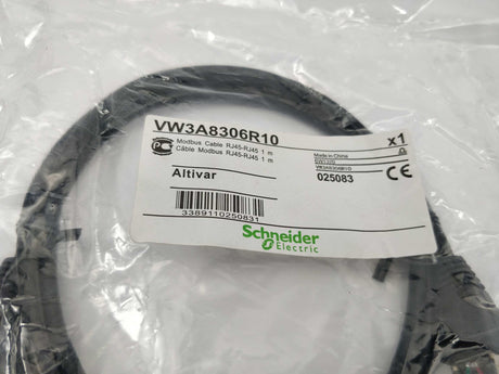 Schneider Electric VW3A8306R10 Modbus Cable RJ45-RJ45, 1m