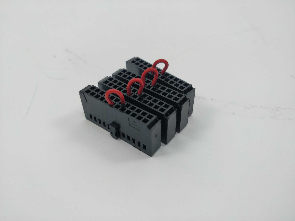 Schneider Electric VW3M8820 Removable Connector for eSM Distribution Unit
