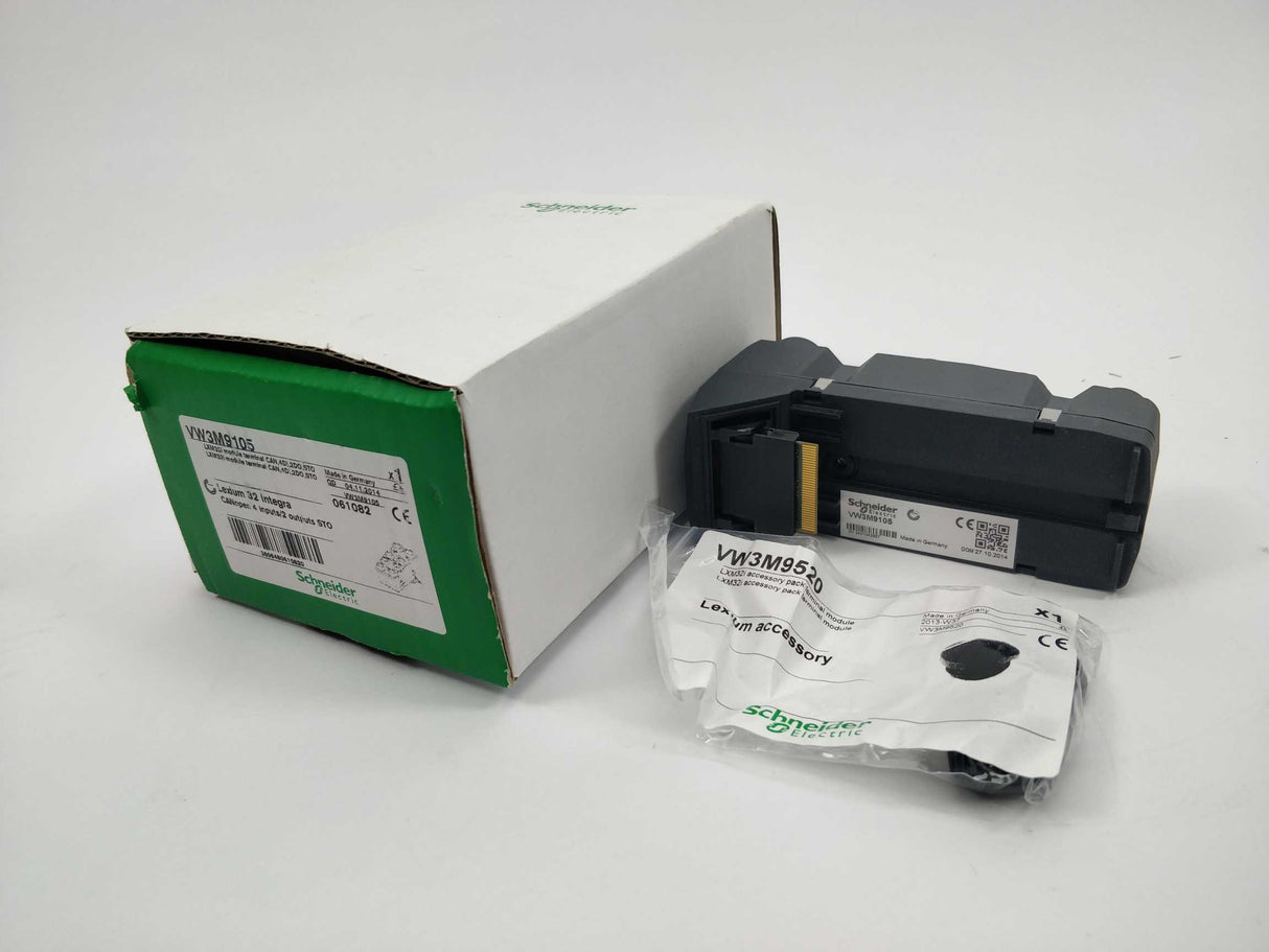 Schneider Electric VW3M9105 LXM32I module terminal CAN,4DI,2DO,STO