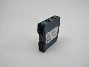 Siemens 3RN2013-1BW30 Thermistor motor protection relay