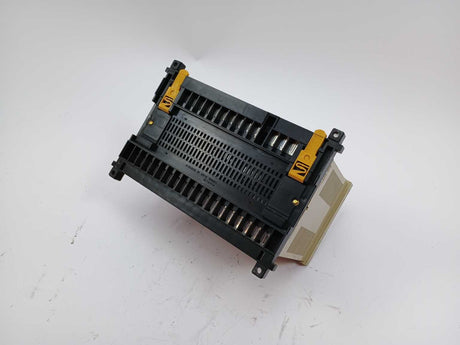 OMRON 3G2S6-CPU15 Programmable controller w/ 3G2A9-BAT07 Battery unit