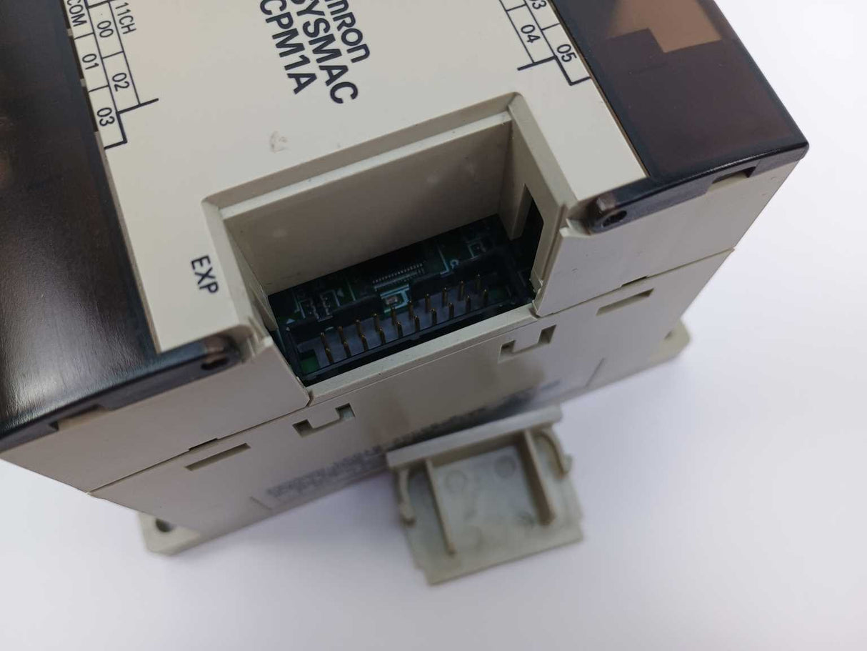 OMRON CPM1A-30CDR-A Programmable Controler