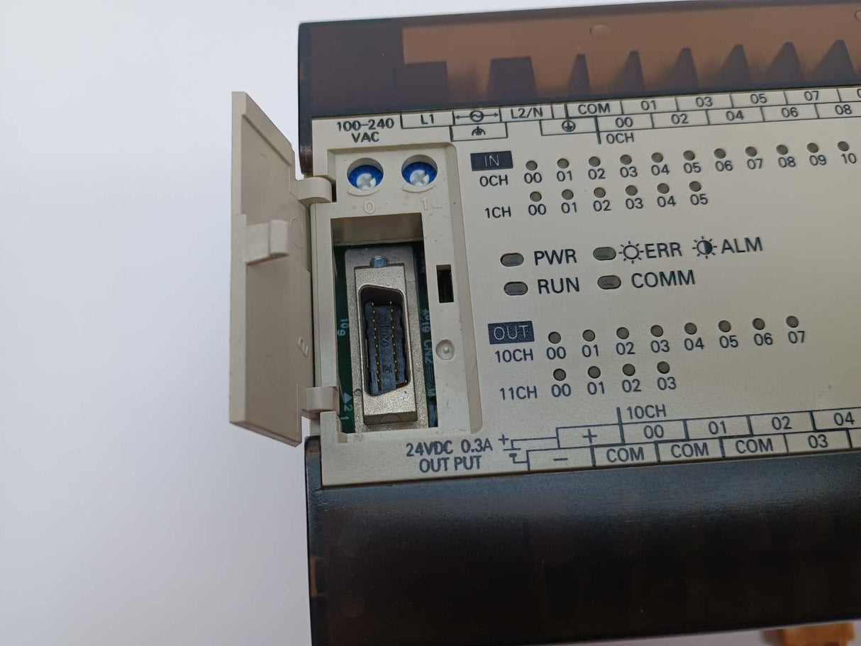 OMRON CPM1A-30CDR-A Programmable Controler