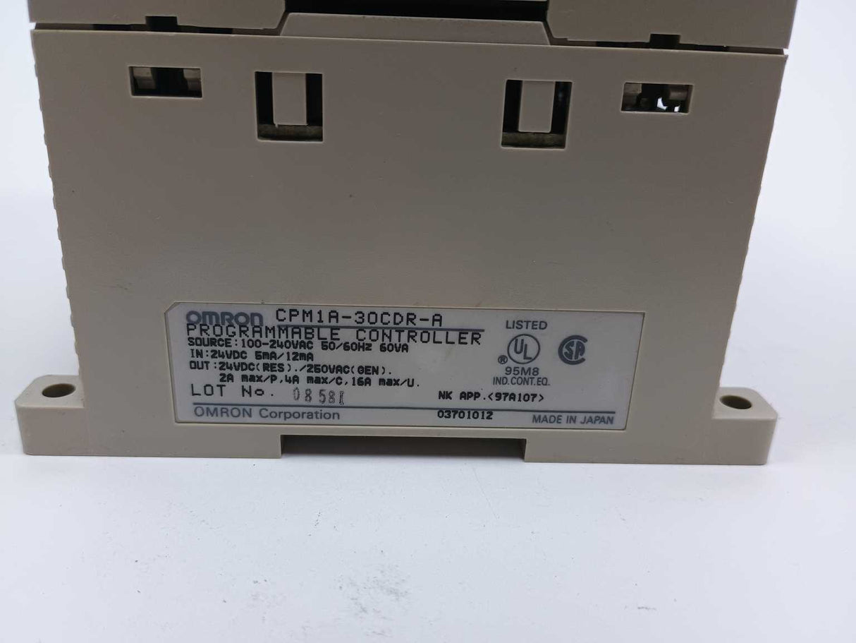 OMRON CPM1A-30CDR-A Programmable Controler