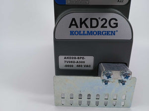 KOLLMORGEN AKD2G-SPE-7V06D-A300-0000 Servo Drive 7V06D-A300, Defective Screen