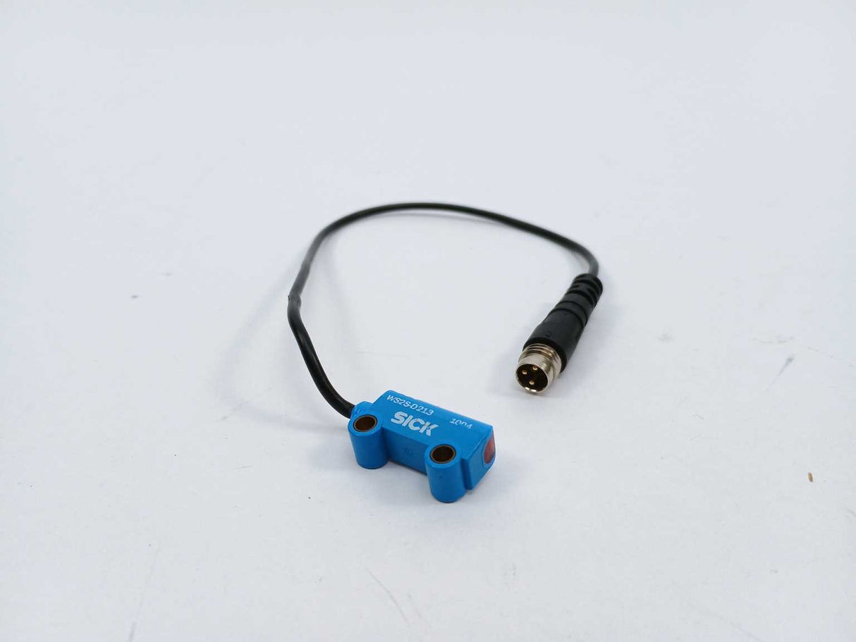 SICK WS2S-D213 photoelectric sensor