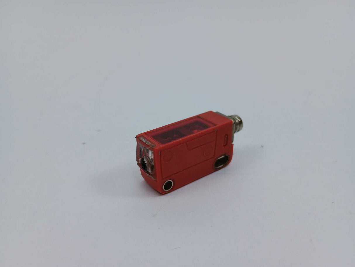 Leuze SR3 photoelectric sensor