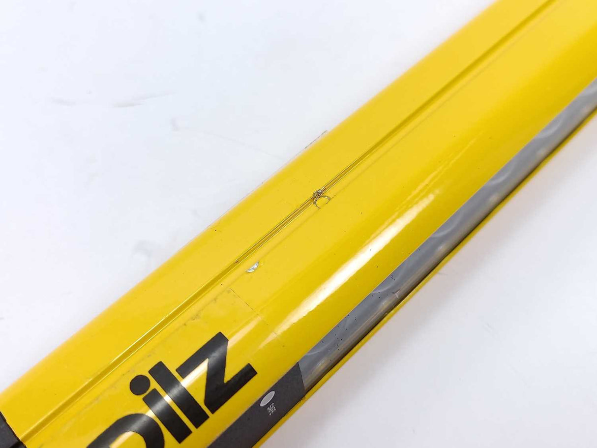 Pilz 2H-30-015 Type 2 Light Curtain 630100