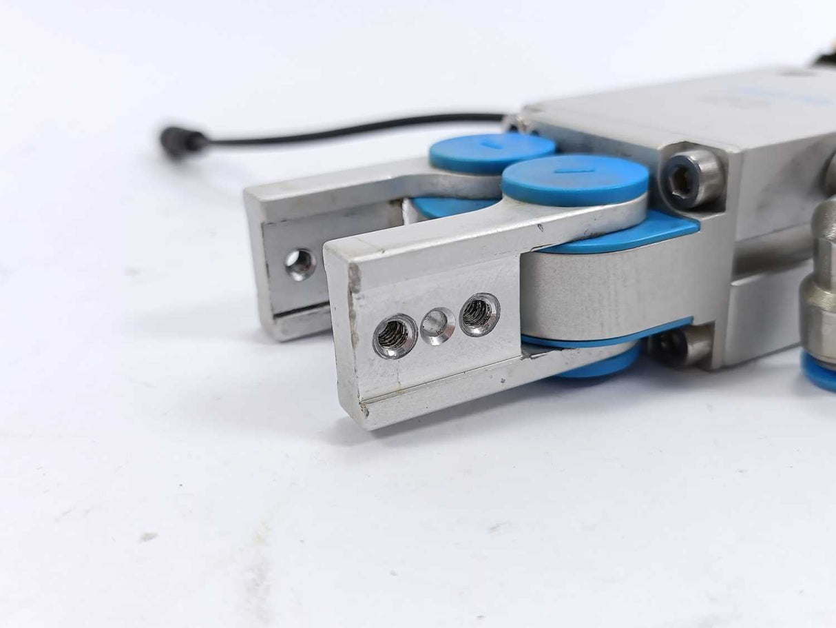 Festo 161830 HGR-25-A Radial Gripper