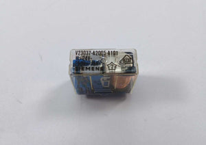 Siemens V23037-A2005-A101 Relay 24V