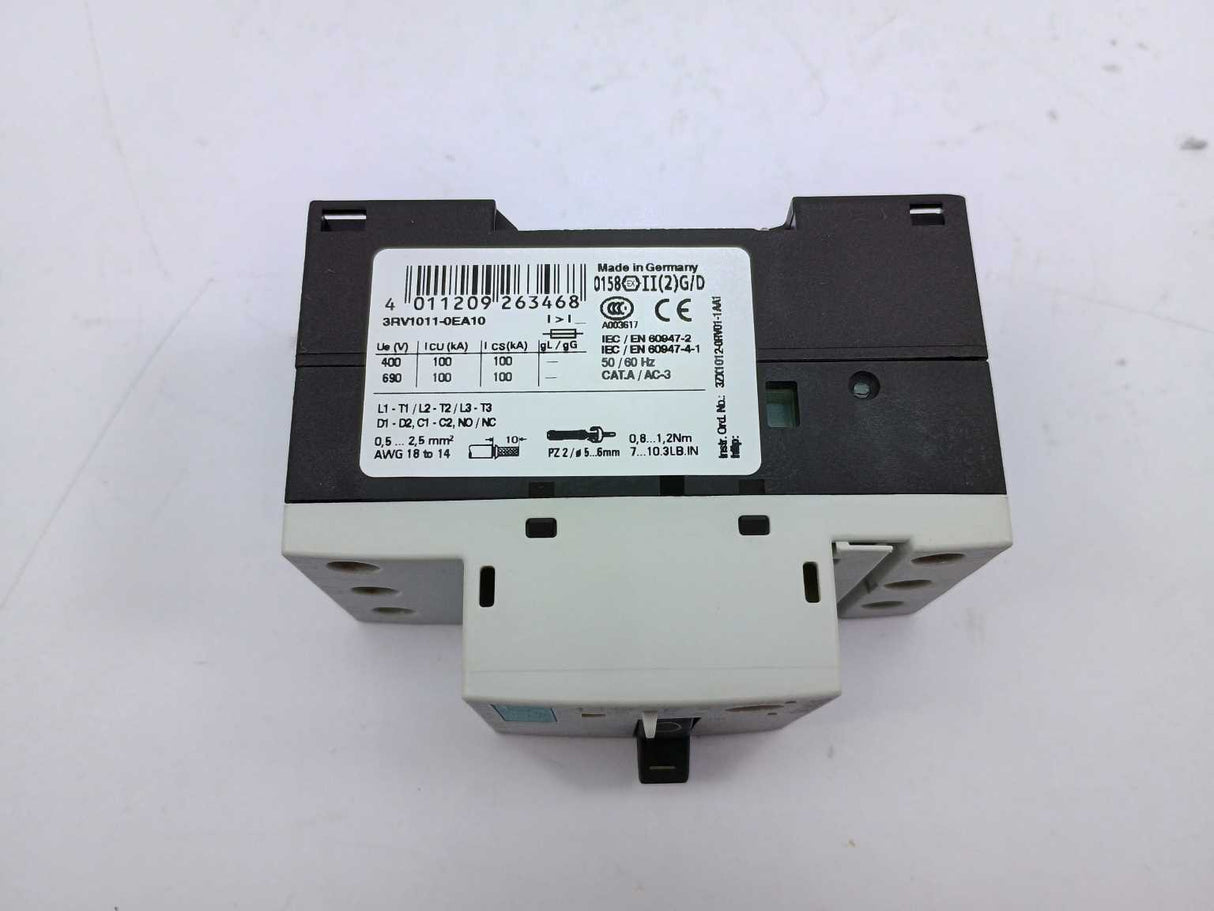 Siemens 3RV1011-0EA10 Circuit Breaker