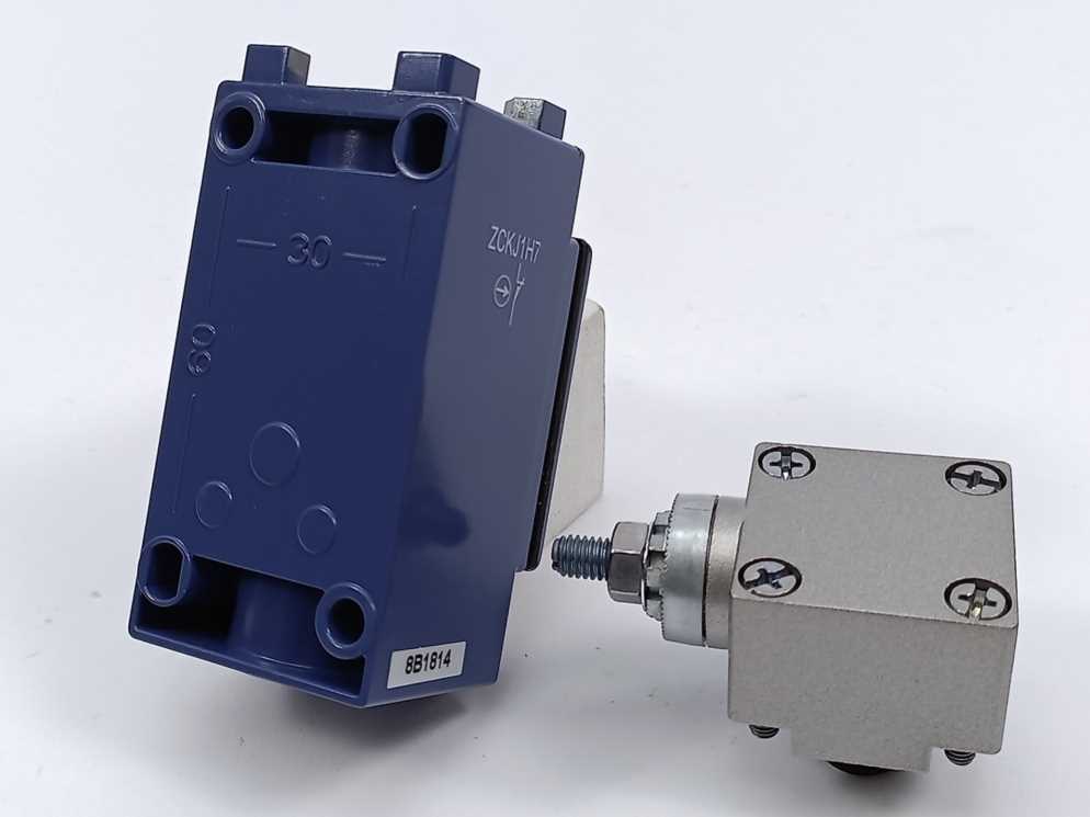 TELEMECANIQUE XCKJ10541H7 Limit switch