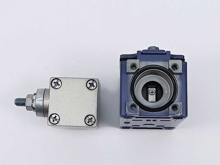 TELEMECANIQUE XCKJ10541H7 Limit switch