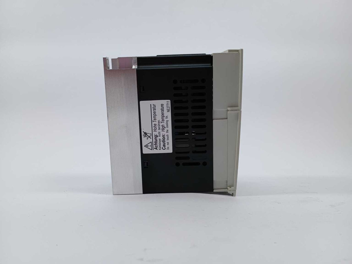 MOELLER DF5-322-037 231350 FREQUENCY CONVERTER