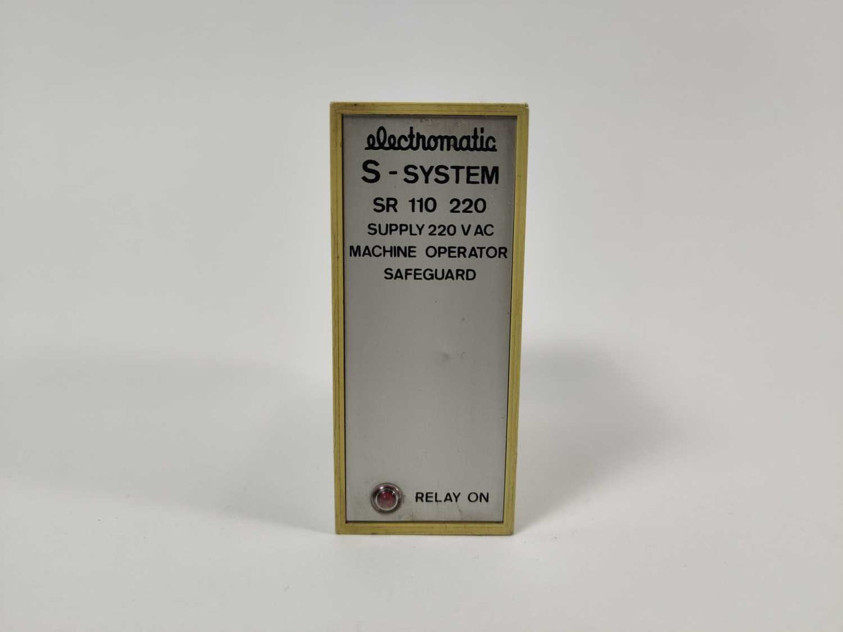 Electromatic SR 110 220 / SE110220  220 V AC Machine Operator Safeguard