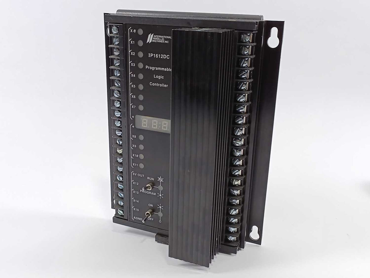 International Parallel Machines INC. IP1612DC PLC Module/Rack