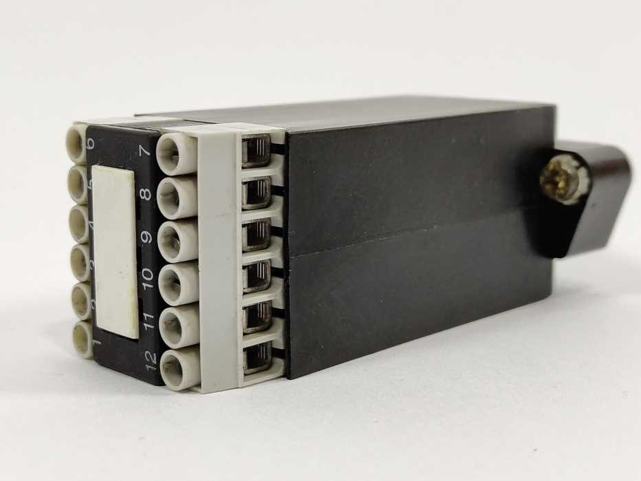 Klöckner Moeller BCE24 Actuating contact block 24V 80mA