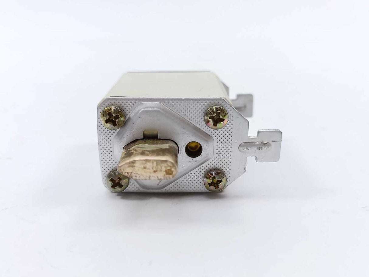 M. Schneider NH-00 Euro Fuse 63A ~690V 370163 3 Pcs.