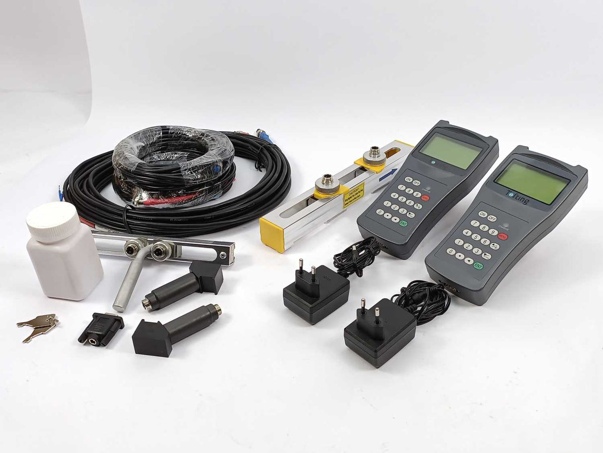 Tofting TDS-100H Portable Ultrasonic Flowmeter w/ TF-100P (unlabled)