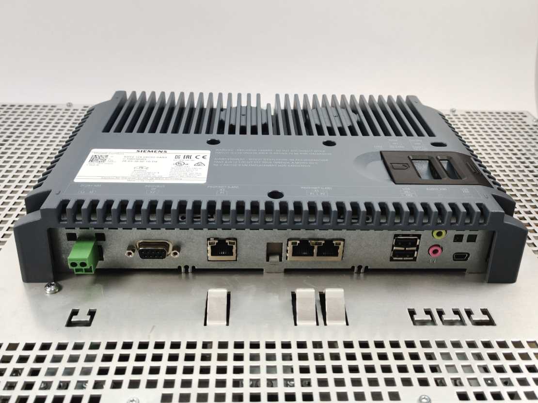 Siemens 6AV2124-0XC02-0AX0 SIMATIC HMI TP2200 Comfort