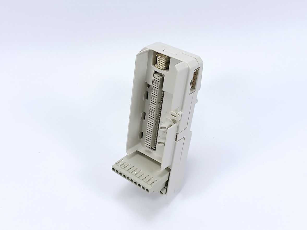 ABB 3BSE013230R1 TU810V1 Compact module termination unit