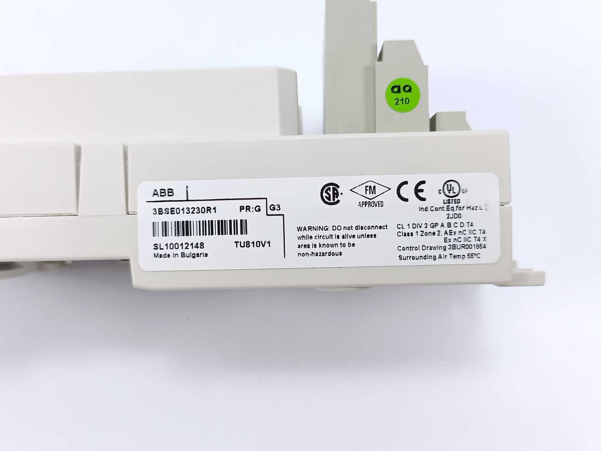 ABB 3BSE013230R1 TU810V1 Compact module termination unit