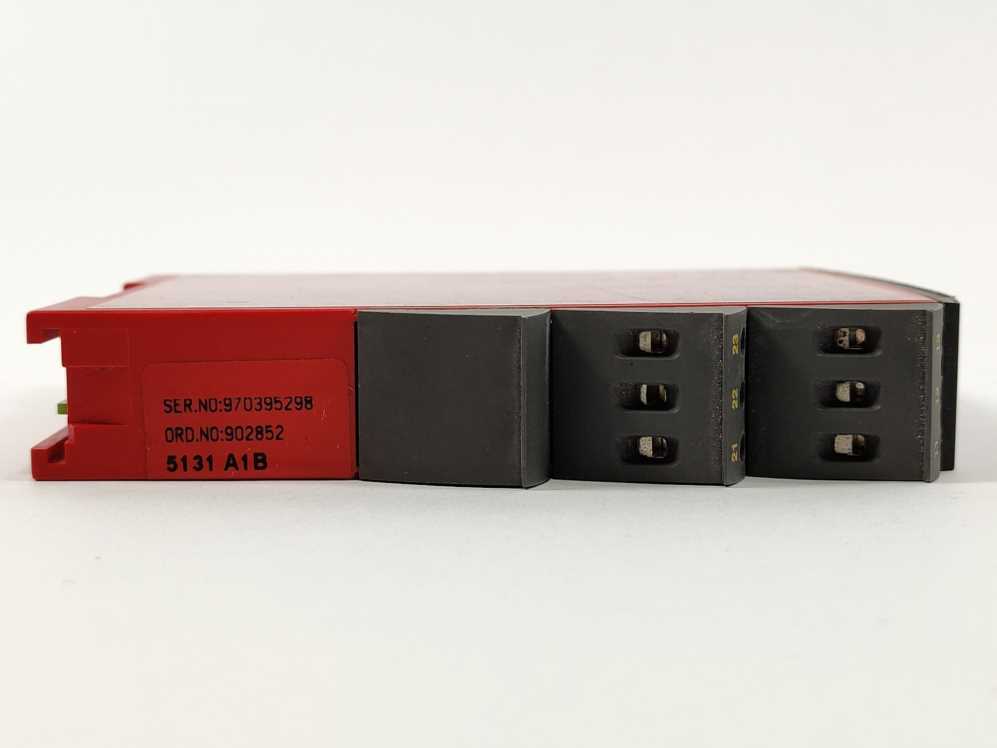PR Electronics 5131A1B 2-wire programmable transmitter