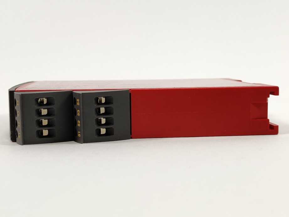 PR Electronics 5131A1B 2-wire programmable transmitter