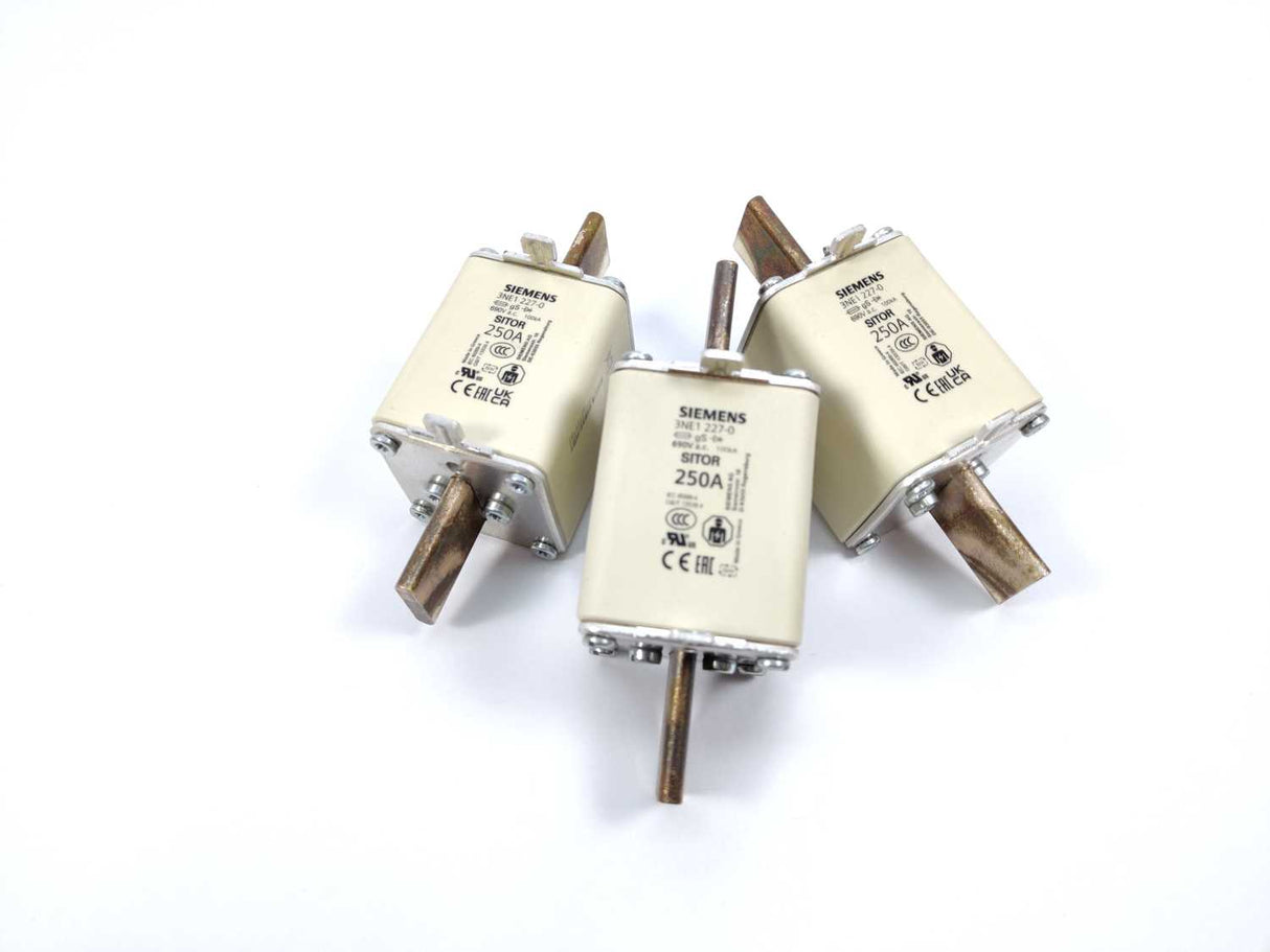 Siemens 3NE1227-0 SITOR Fuse link NH1 250A 3 Pcs.