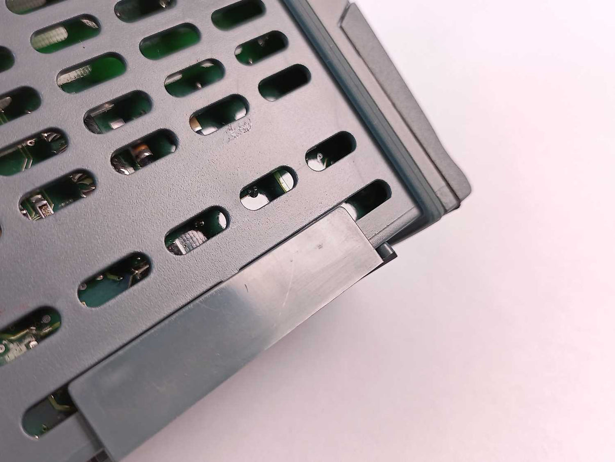 Eurotherm 2408/CC/VL/LH/XX/FH/DB/DN/XX/ENG/XXXXX/XXXXXX/ Temperature Controller