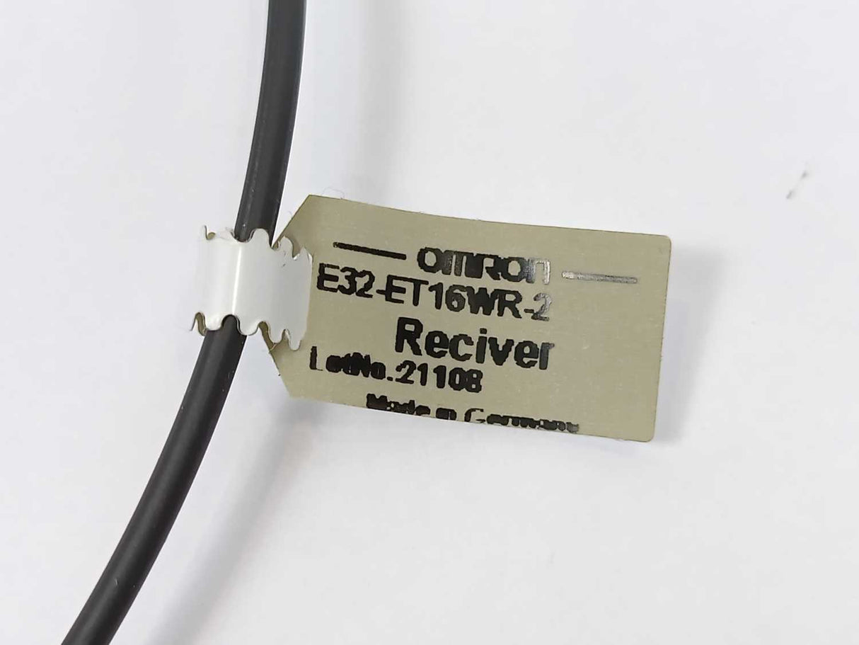 OMRON E32-ET16WR-2 Fiber Unit 2m