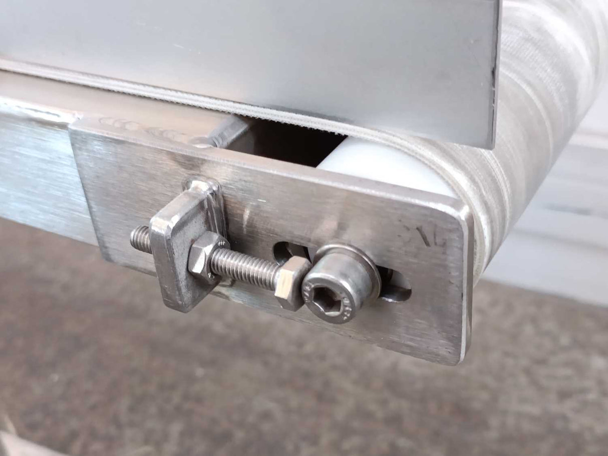 Pneumatic Belt Conveyor Length: 1080mm, Belt Width: 145mm