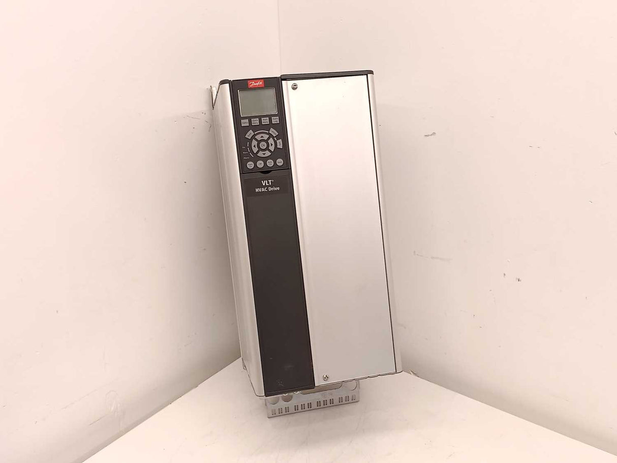 Danfoss 131F6630 HVAC drive 37kW, FC-102P37KT4E20H1X