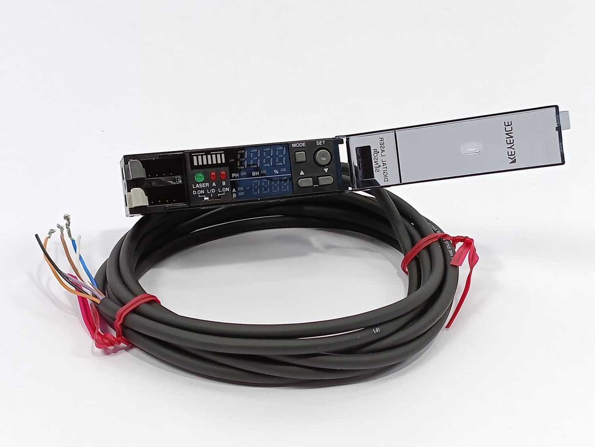 KEYENCE  LV-51MP Digital Laser Sensor