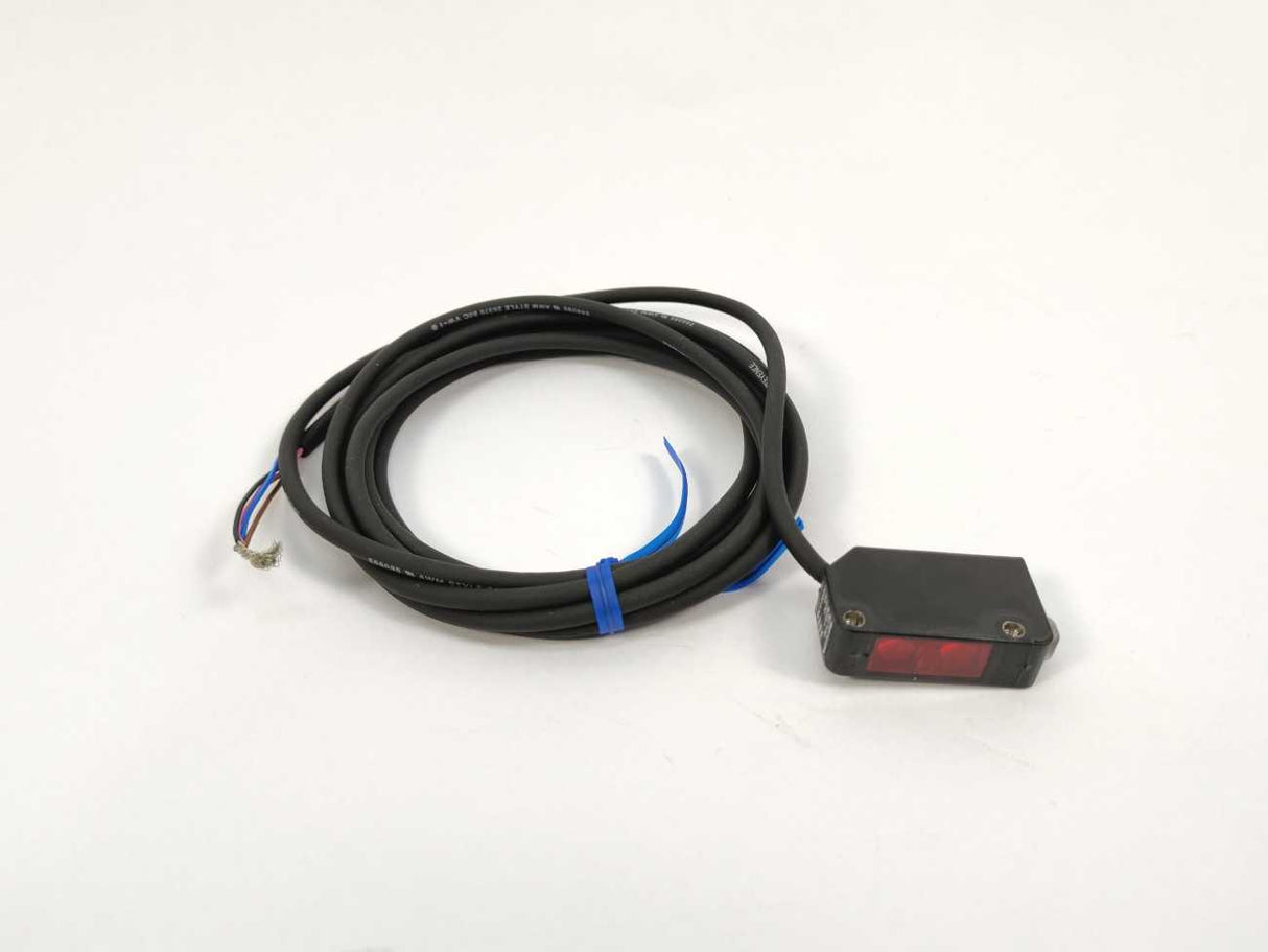 KEYENCE  PZ-V11P Photoelectric Sensor
