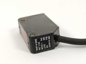 KEYENCE  PZ-V11P Photoelectric Sensor