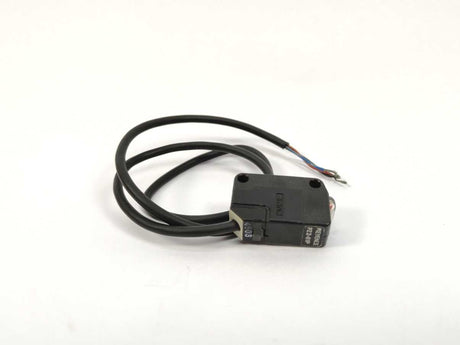 KEYENCE  PZ2-61P Photoelectric sensor retro reflective
