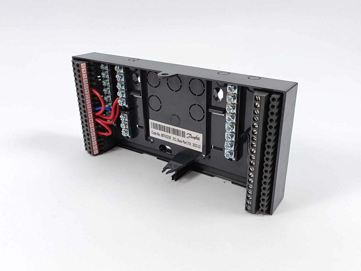 Danfoss 087H3040 ECL Comfort 310 230V w/ 087H3230 Base Part